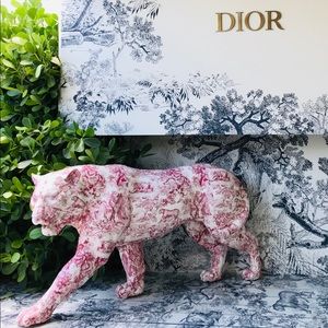 Meet your Posher, Nina